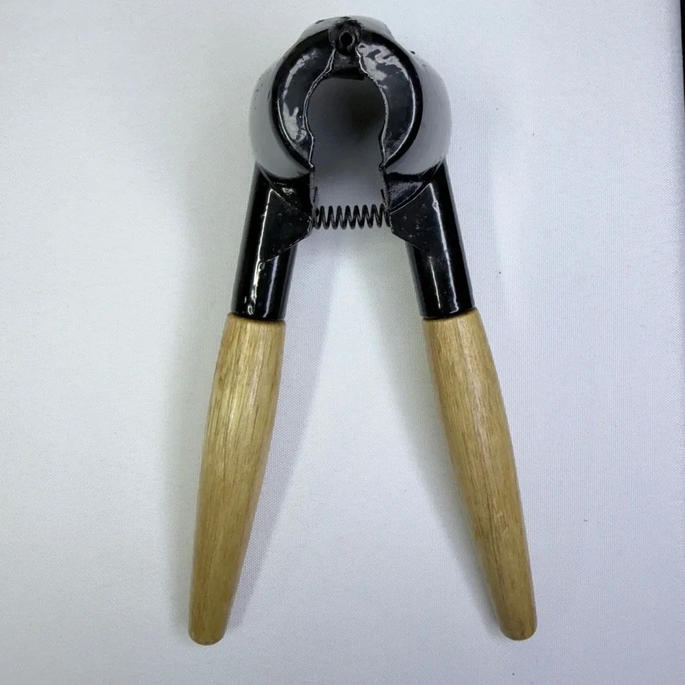Metal Wood Nutcracker Spring Loaded Manual